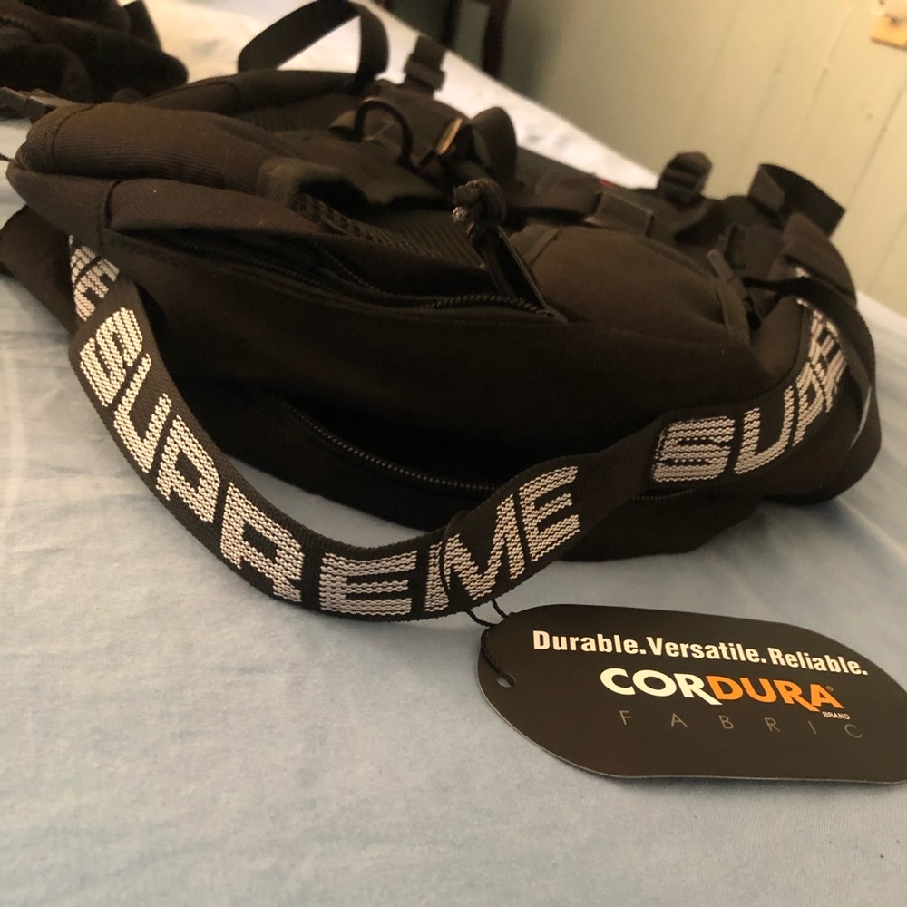 Supreme BackPack SS18 - Picture 3 of 6